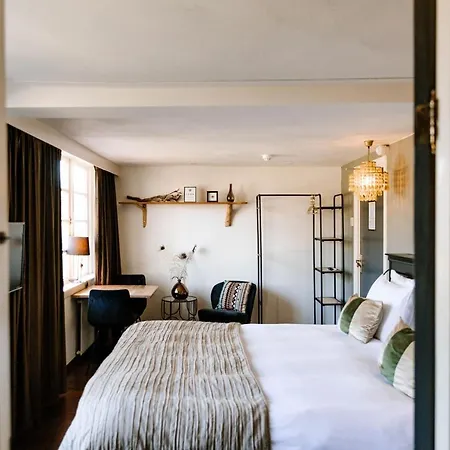 Boutique 3*
